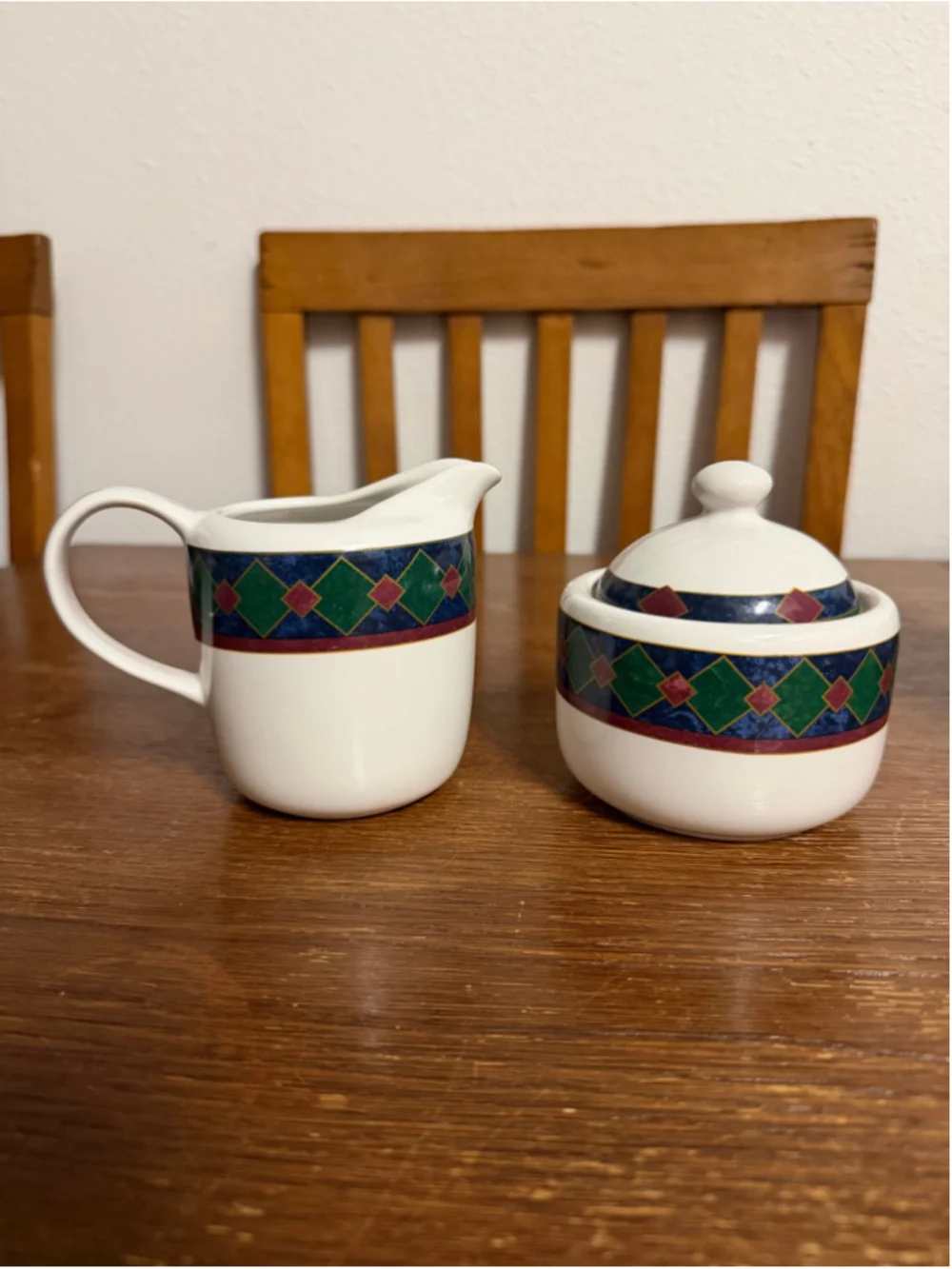 Pfaltzgraff Amalfi Classic Creamer & Covered Sugar Bowl Set Pat Farrell Disconti